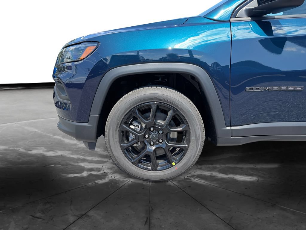 New 2026 Jeep Compass Latitude AWD/4WD image 14