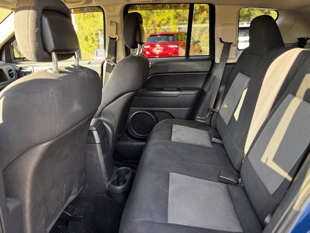 Used 2010 Jeep Compass Sport image 18