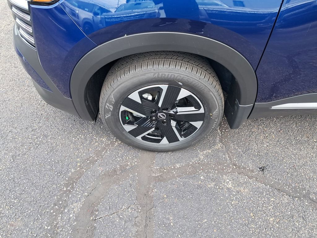 New 2026 Nissan Kicks SV w/ SV Premium Package image 28