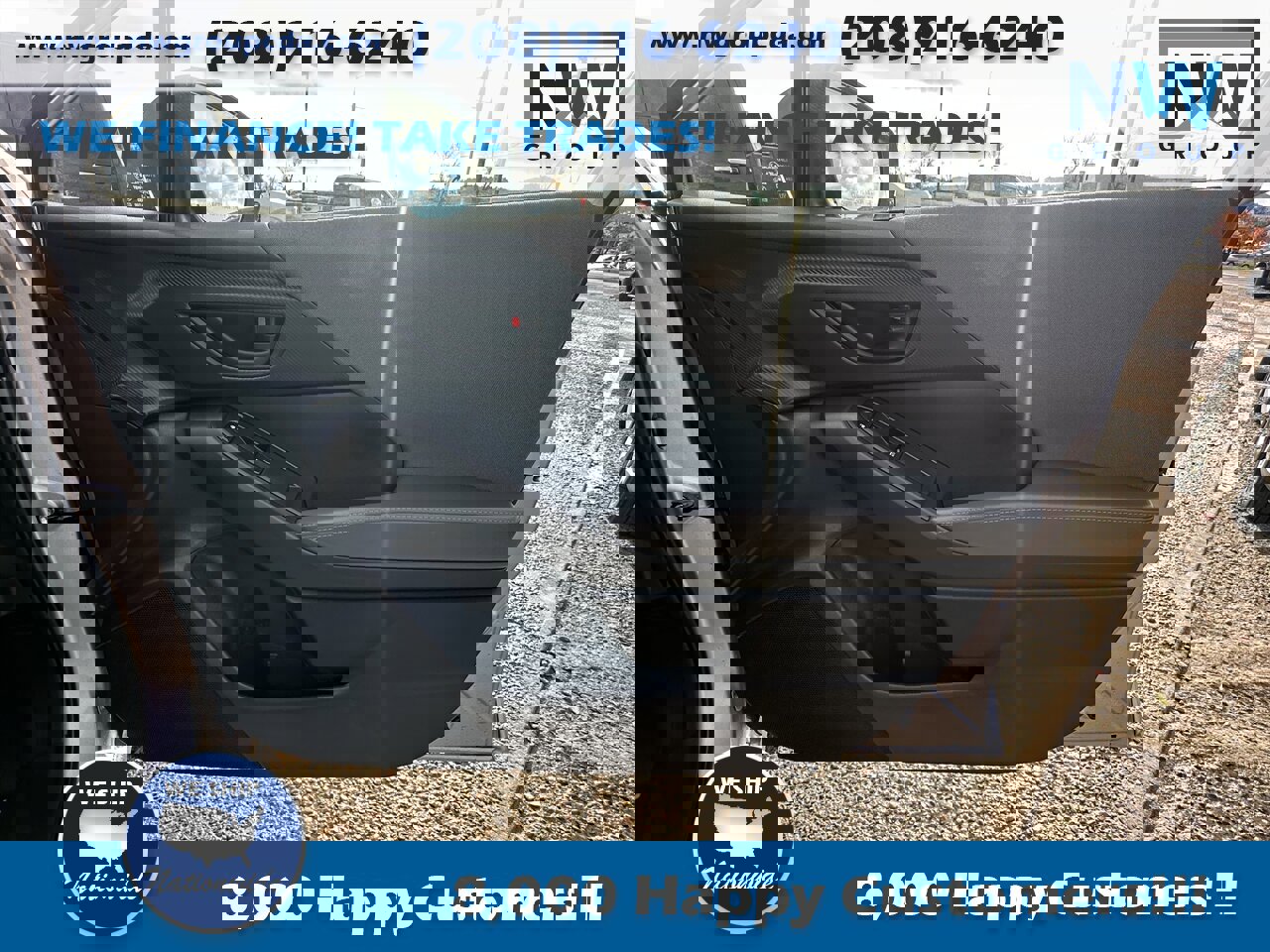 Used 2024 Subaru Crosstrek 2.0i Premium image 21