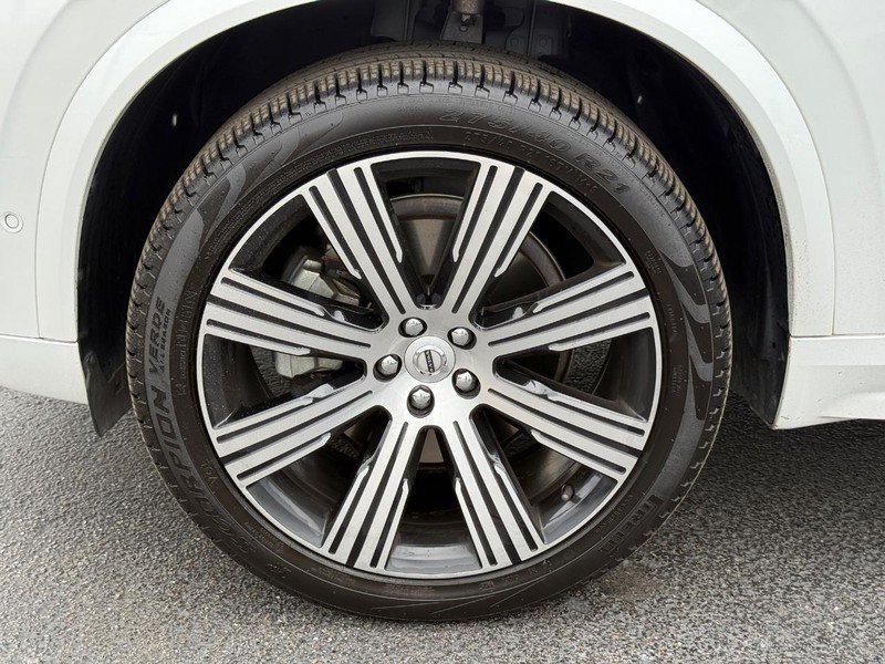 Certified 2023 Volvo XC90 B6 Ultimate w/ Protection Package AWD/4WD image 8