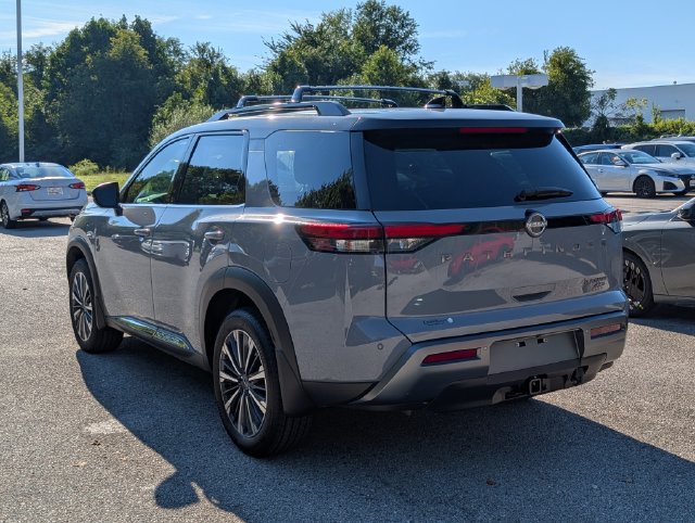 New 2026 Nissan Pathfinder Platinum AWD/4WD image 3