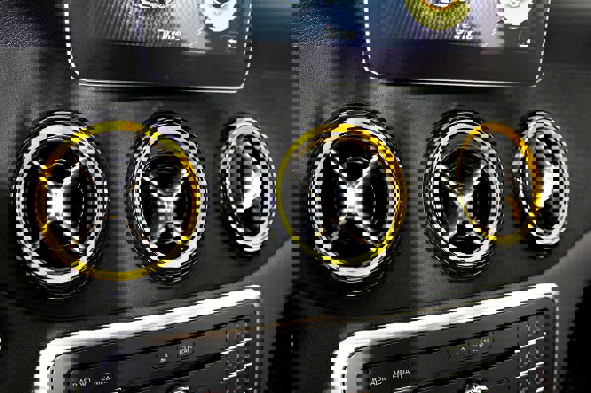 Used 2018 Mercedes-Benz CLA 45 AMG 4MATIC image 36