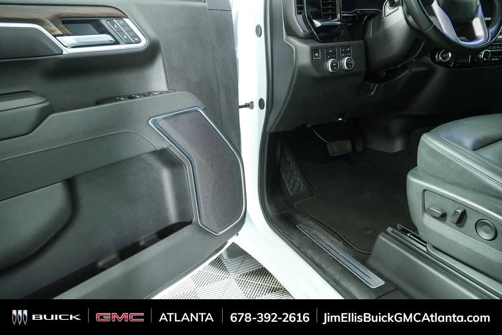 Used 2025 GMC Sierra 1500 SLT image 7