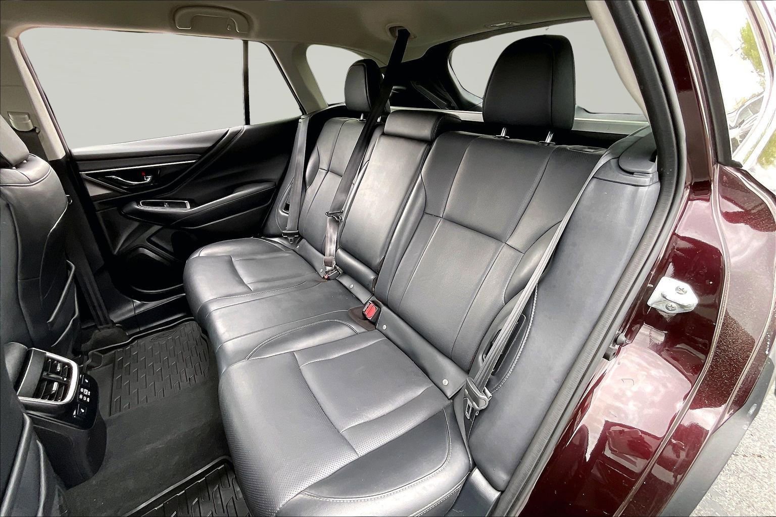 Used 2024 Subaru Outback Limited AWD/4WD image 26