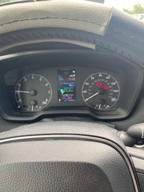 Used 2023 Toyota Corolla SE FWD image 6