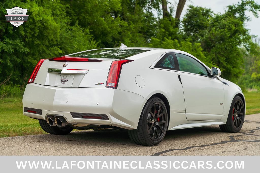 Used 2015 Cadillac CTS V RWD image 8