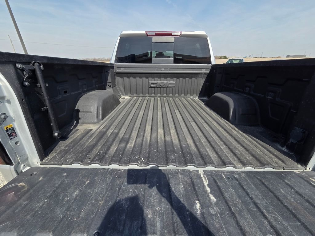 Used 2021 GMC Sierra 1500 SLT w/ SLT Premium Plus Package AWD/4WD image 31