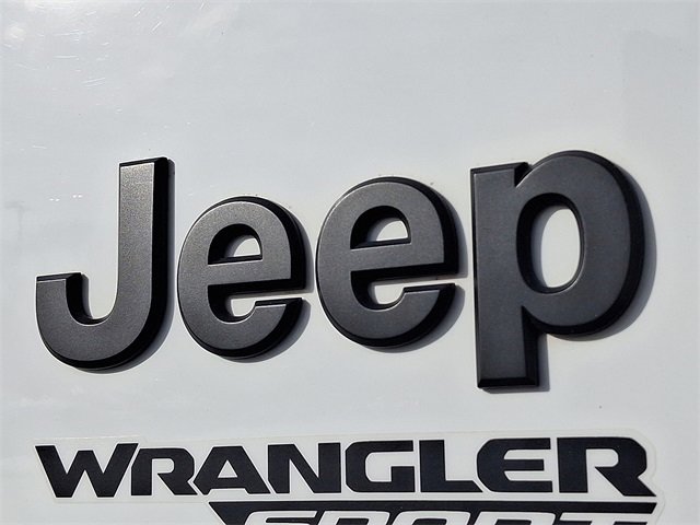 Used 2021 Jeep Wrangler Sport image 29