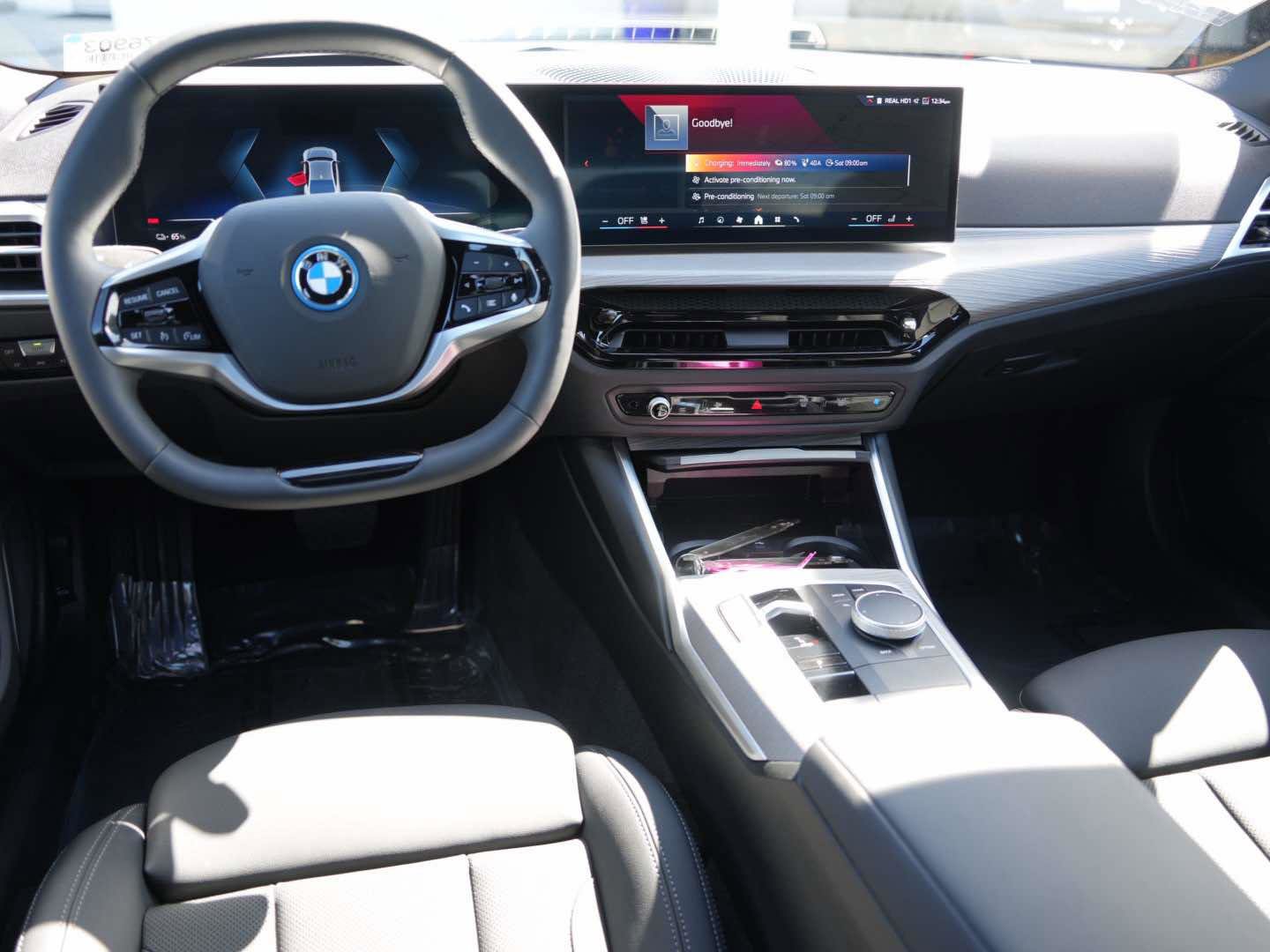 Certified 2025 BMW i4 xDrive40i image 7