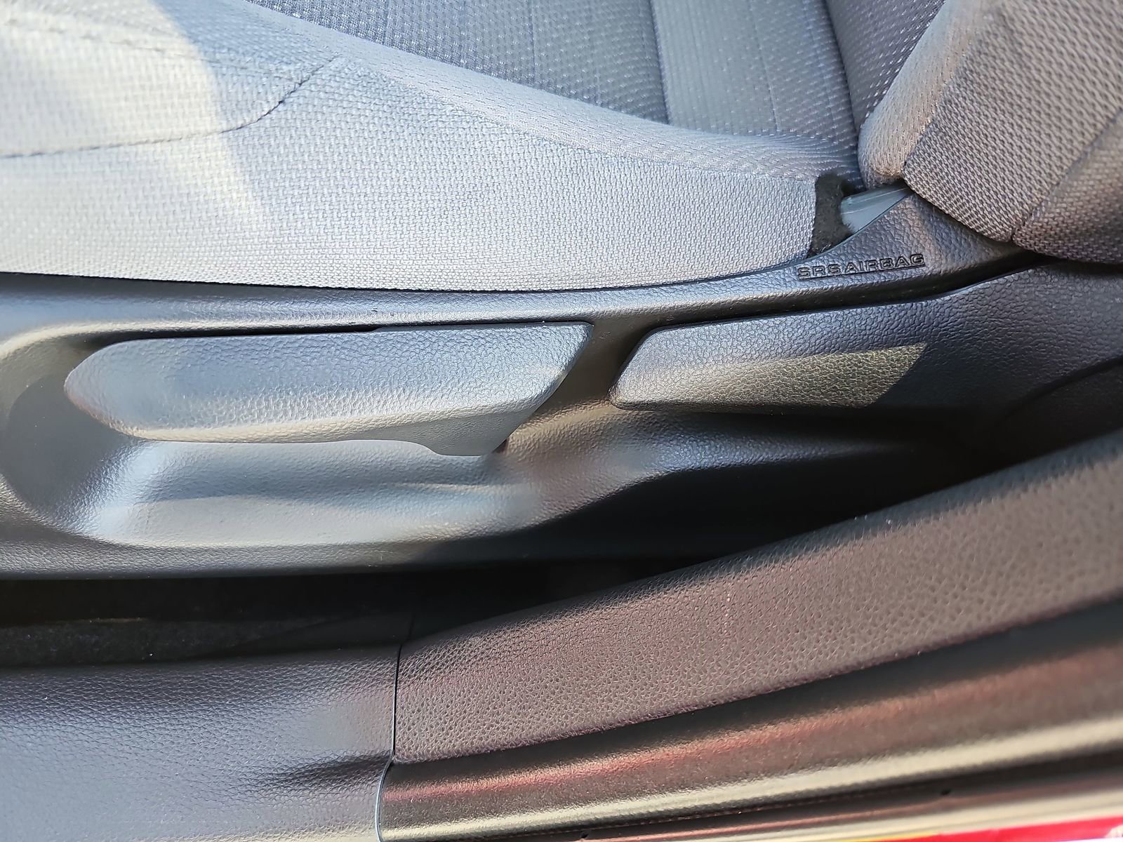 Used 2022 Toyota Corolla SE FWD image 32