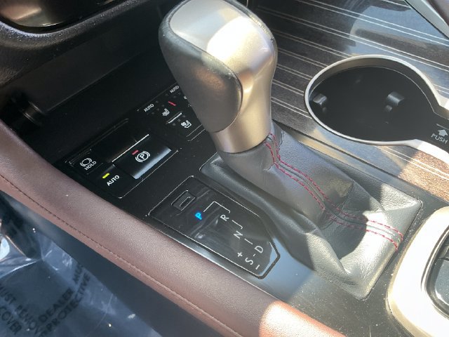 Used 2018 Lexus RX 350 FWD w/ Luxury Package image 24
