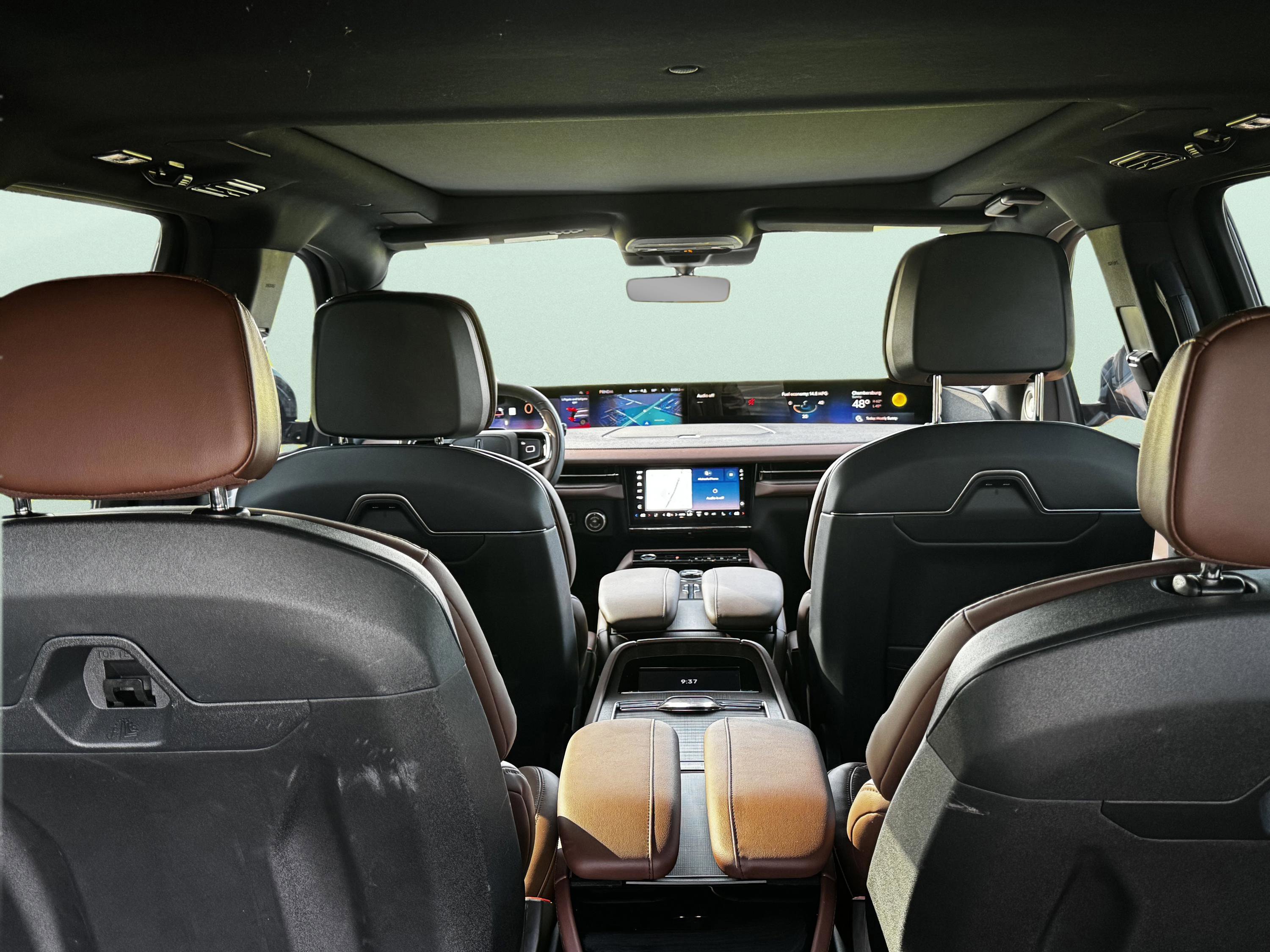 Used 2025 Lincoln Navigator Reserve AWD/4WD image 43