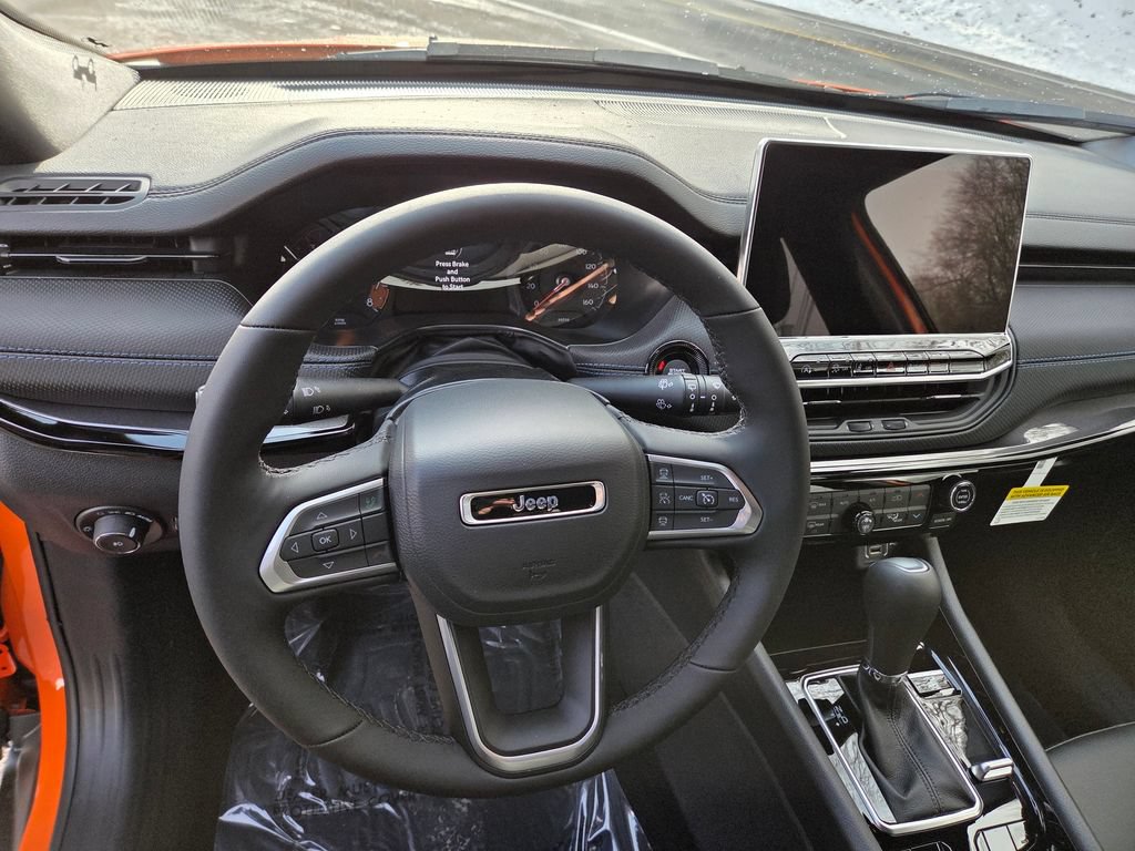 New 2026 Jeep Compass Limited AWD/4WD image 11