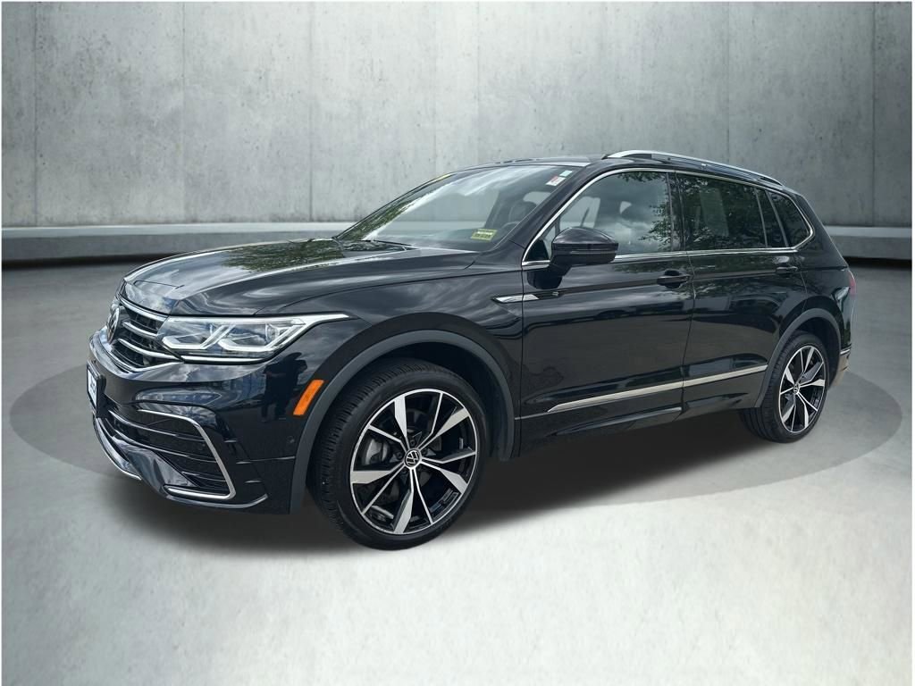 Used 2024 Volkswagen Tiguan SEL R-Line AWD/4WD image 1
