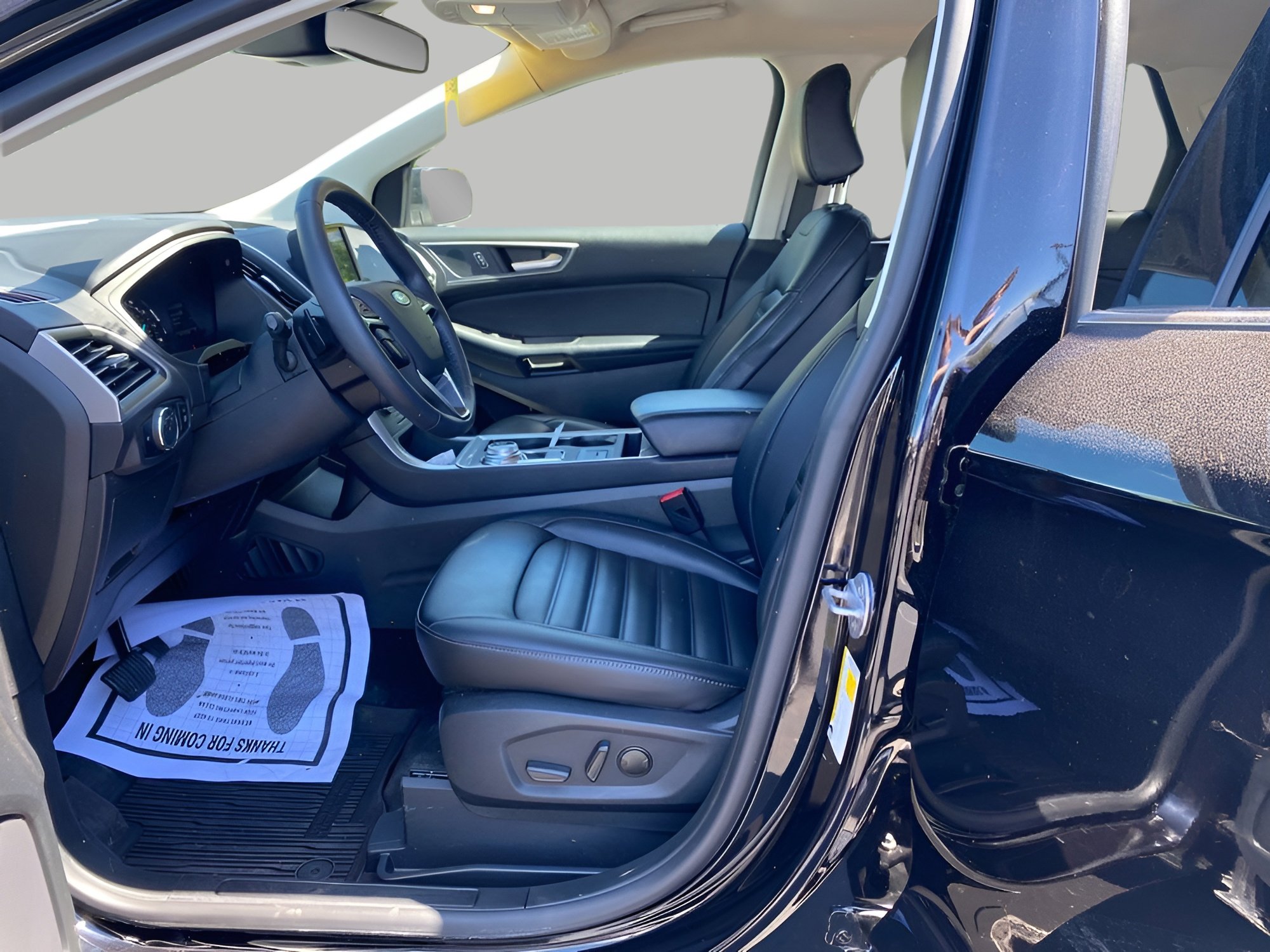 Used 2024 Ford Edge SEL w/ Convenience Package AWD/4WD image 5