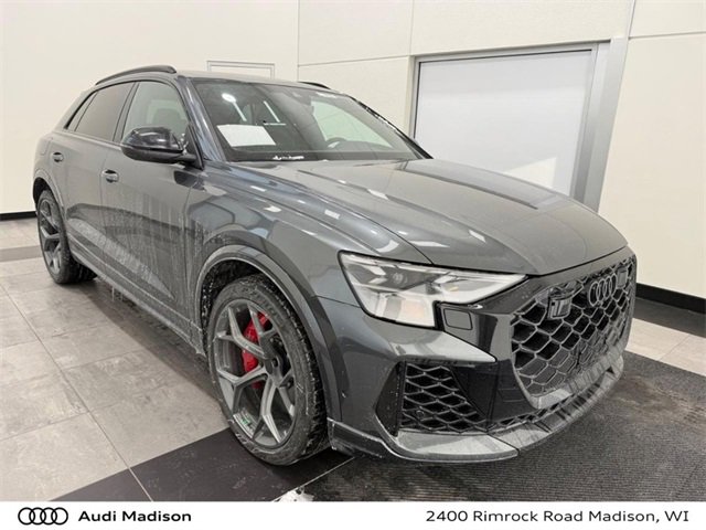 New 2026 Audi RS Q8 performance