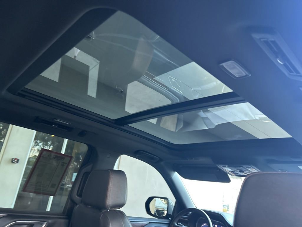 Used 2023 Chevrolet Suburban High Country w/ Max Trailering Package image 32