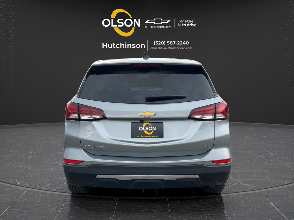 Used 2024 Chevrolet Equinox LT FWD image 11