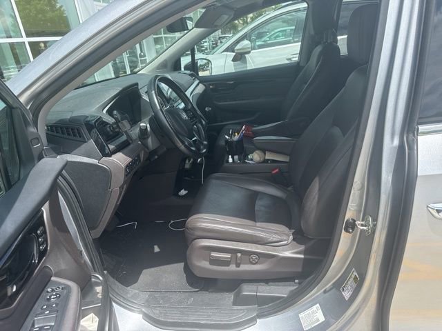 Used 2018 Honda Odyssey Elite image 3