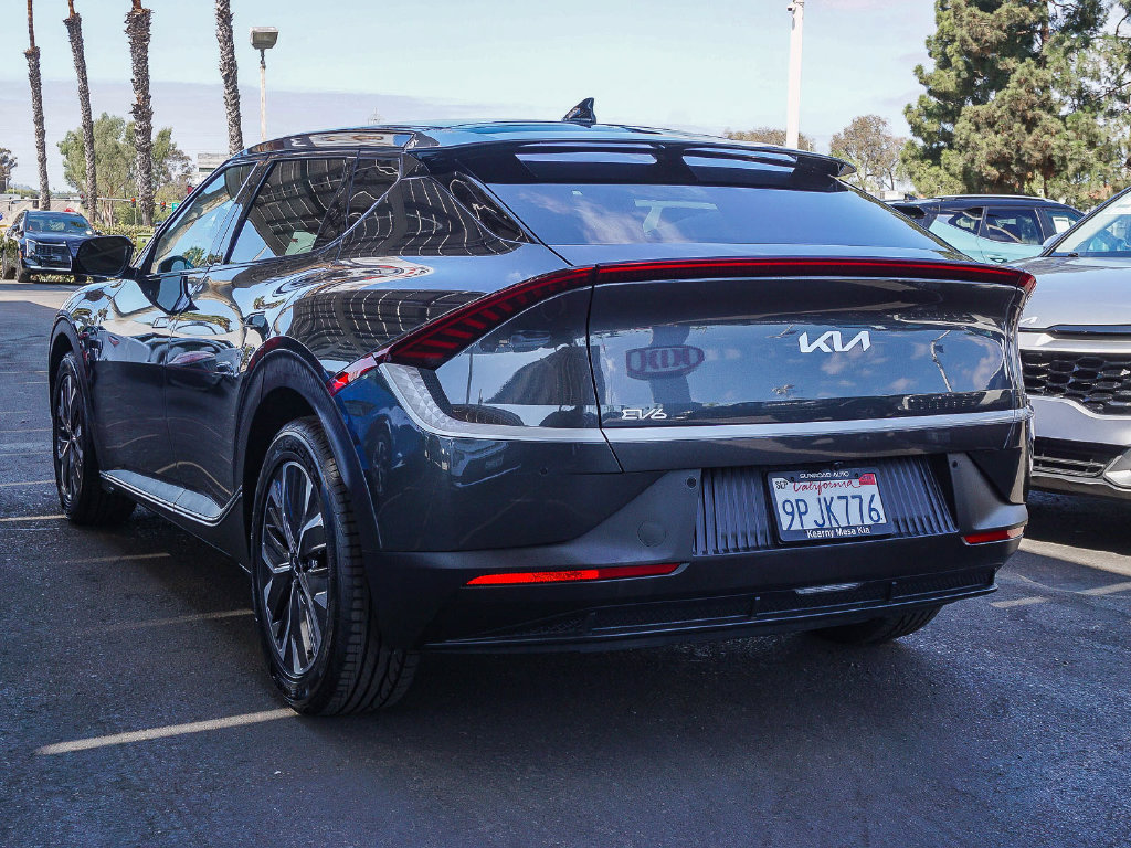 Certified 2024 Kia EV6 Light RWD image 5