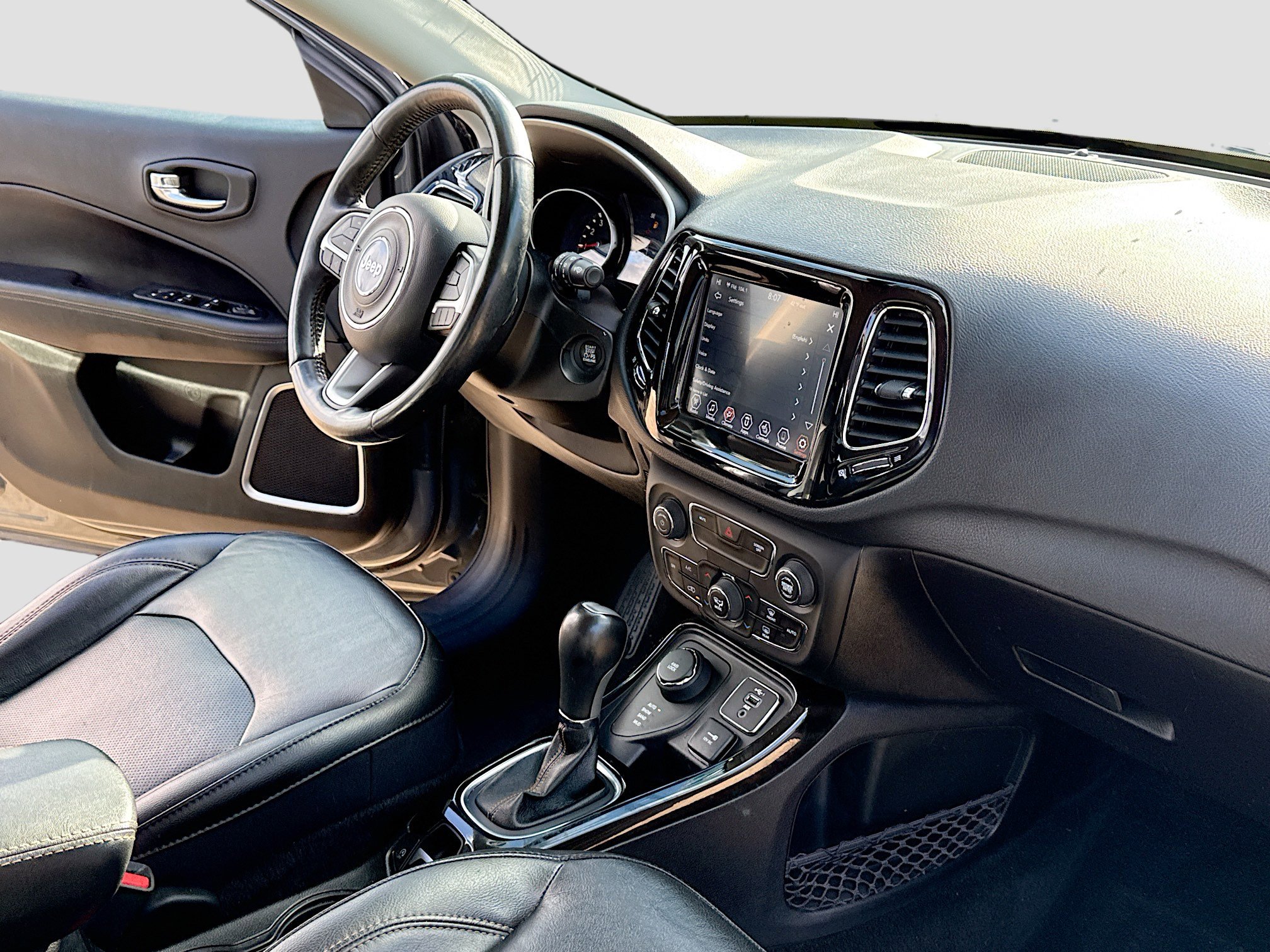 Used 2019 Jeep Compass Limited image 5