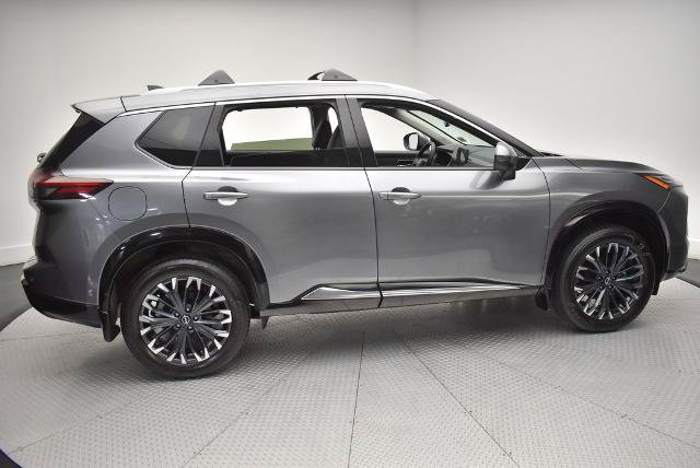 Certified 2026 Nissan Rogue Platinum w/ Platinum Premium Package AWD/4WD image 4