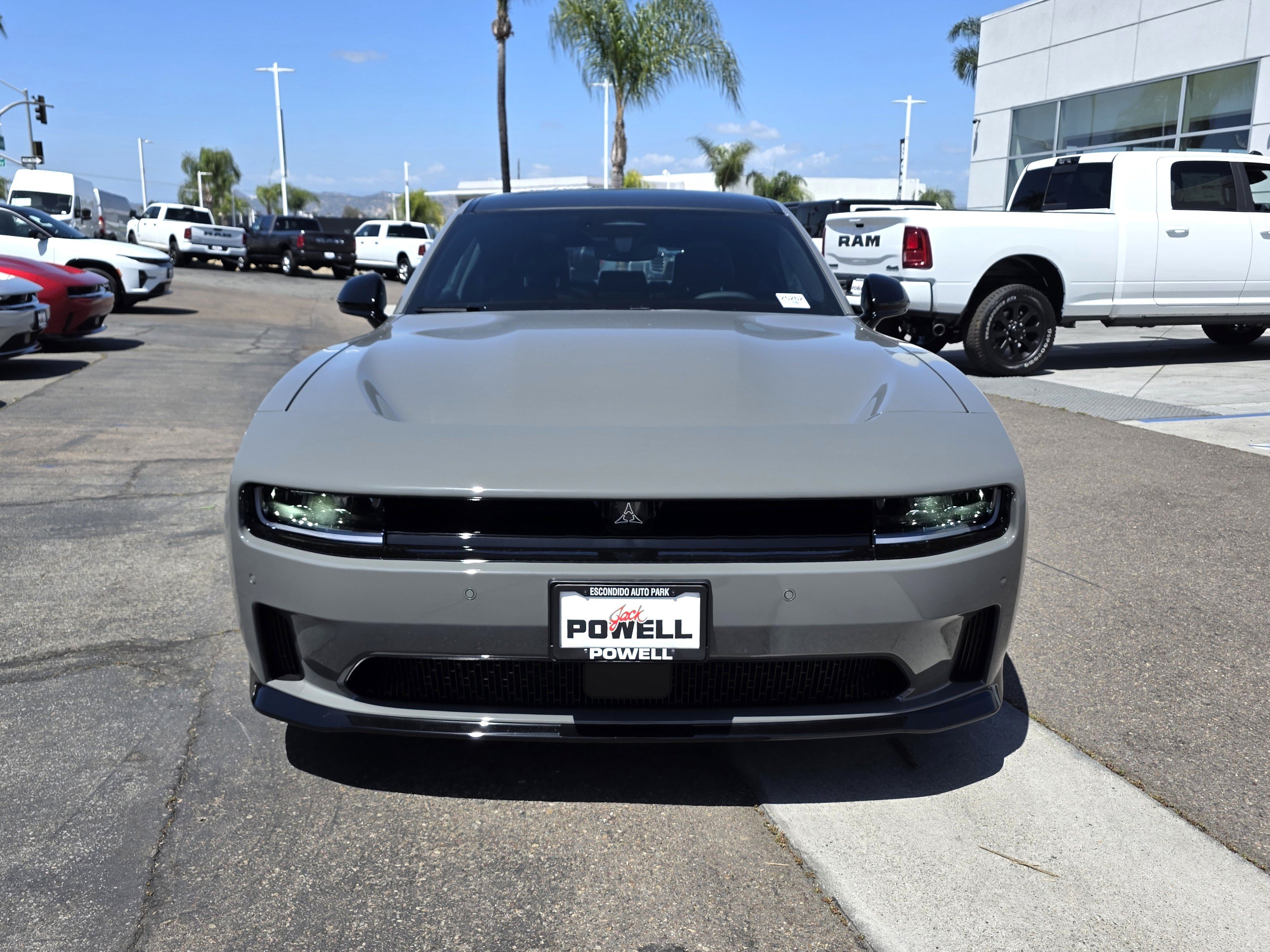 New 2025 Dodge Charger Daytona R/T w/ Sun & Sound Package AWD/4WD image 7
