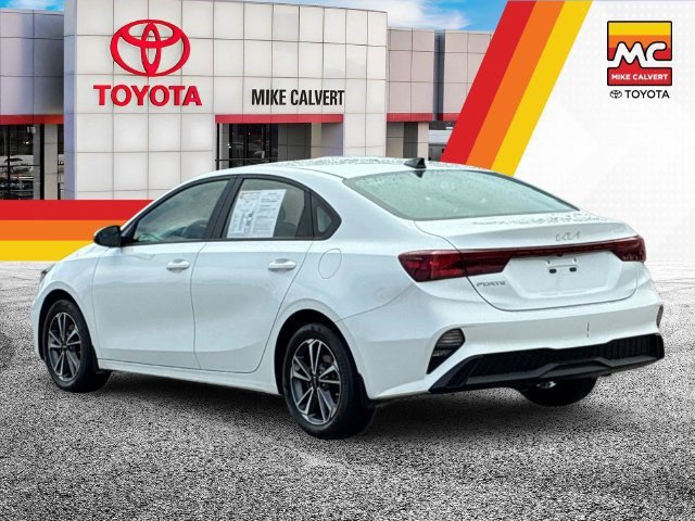 Used 2024 Kia Forte LXS w/ LXS Technology Package FWD image 3
