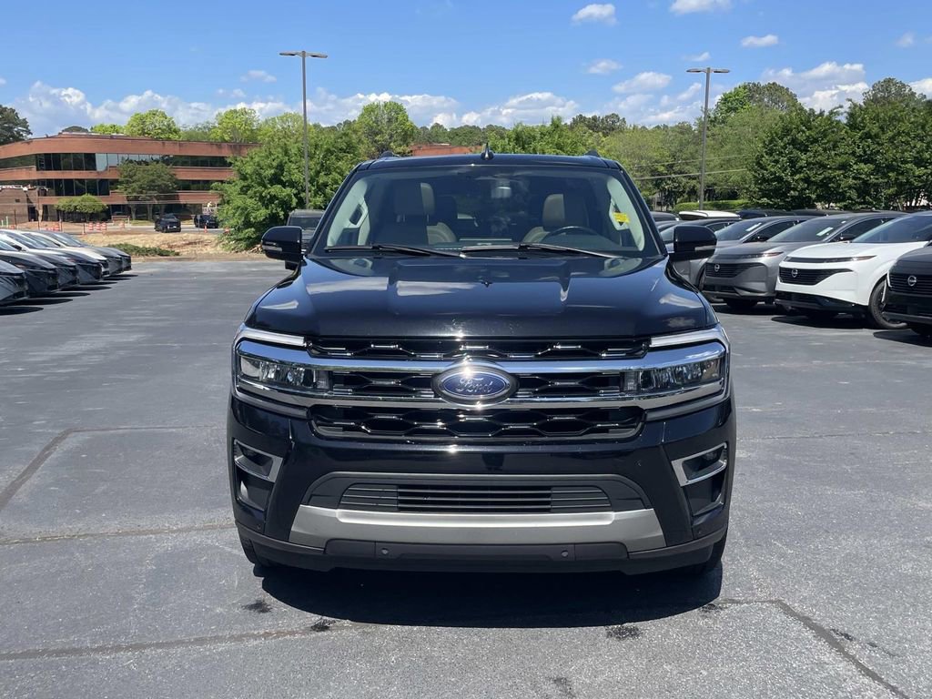 Used 2024 Ford Expedition Limited image 11