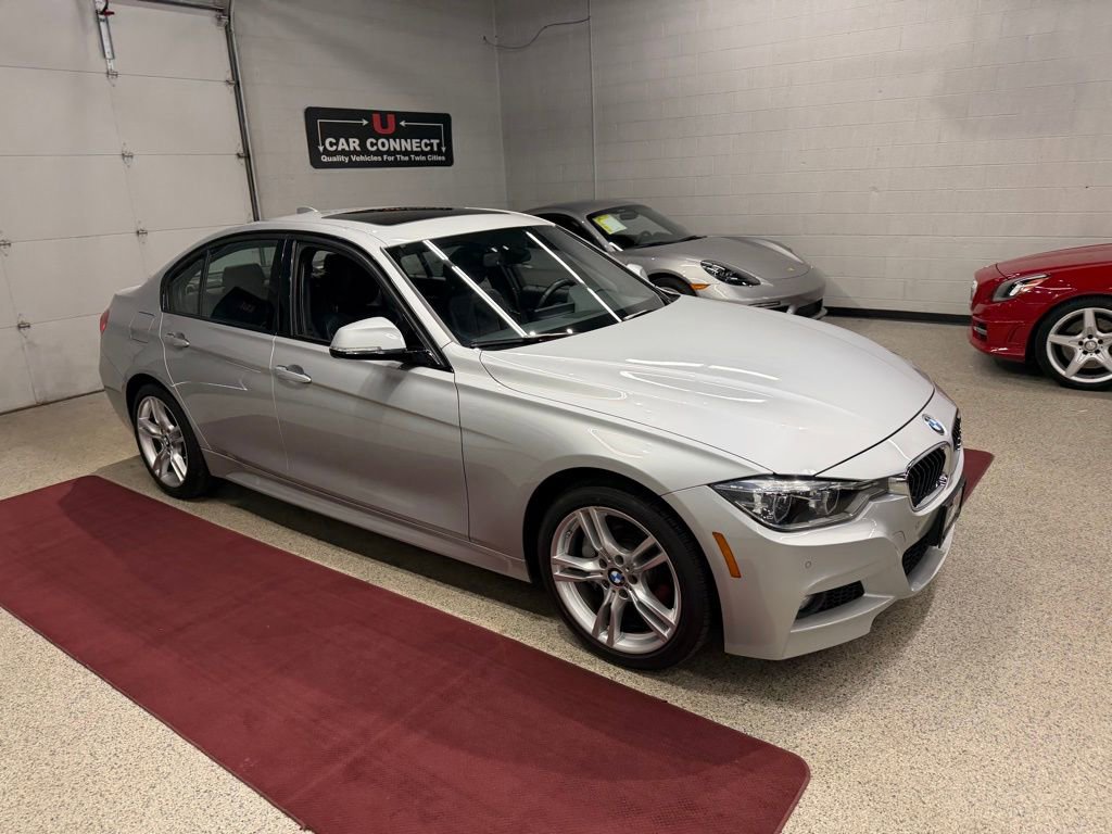 Used 2017 BMW 340i xDrive Sedan AWD/4WD image 9