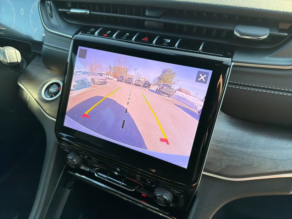 New 2025 Jeep Grand Cherokee Limited AWD/4WD image 18