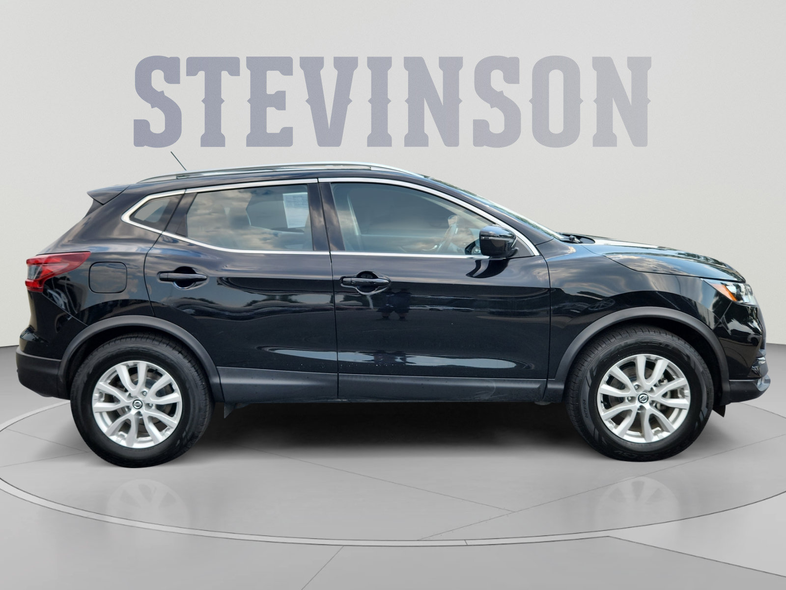 Used 2022 Nissan Rogue Sport SV AWD/4WD image 6