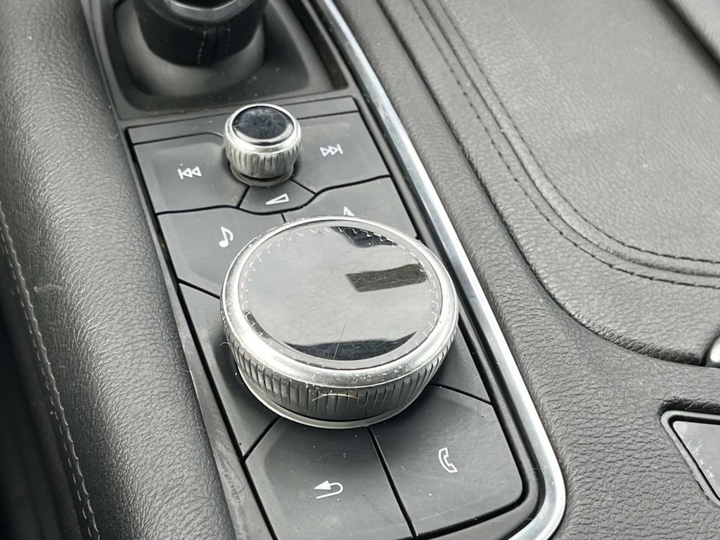 Certified 2023 Cadillac XT6 Premium Luxury image 36