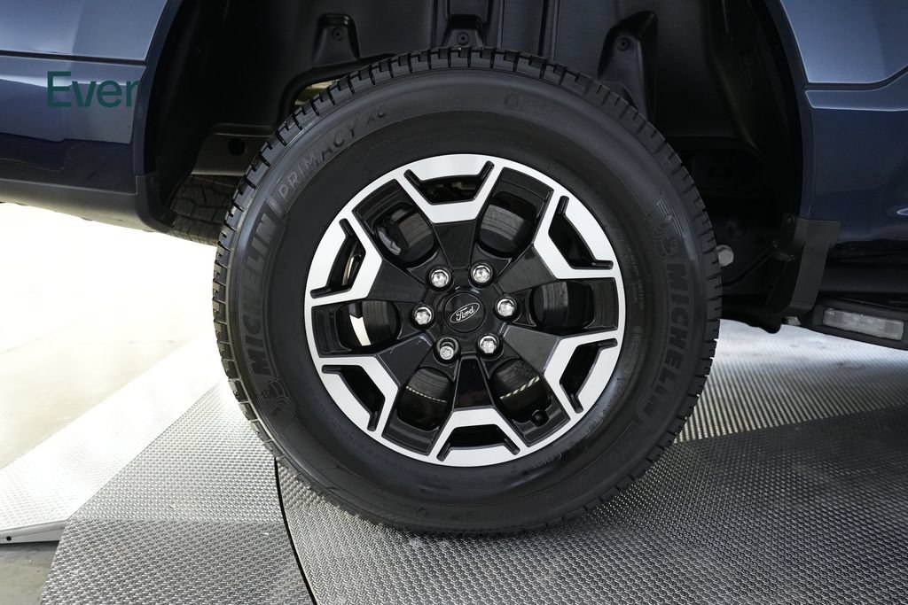 Used 2023 Ford F150 Lightning XLT AWD/4WD image 15