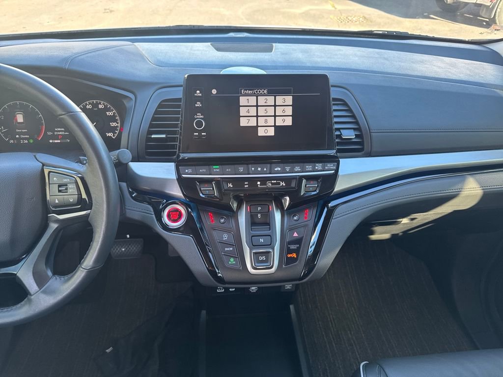 Used 2025 Honda Odyssey Touring image 13