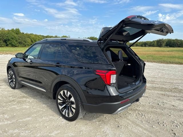Used 2025 Ford Explorer Platinum w/ LUX Leather Package AWD/4WD image 4