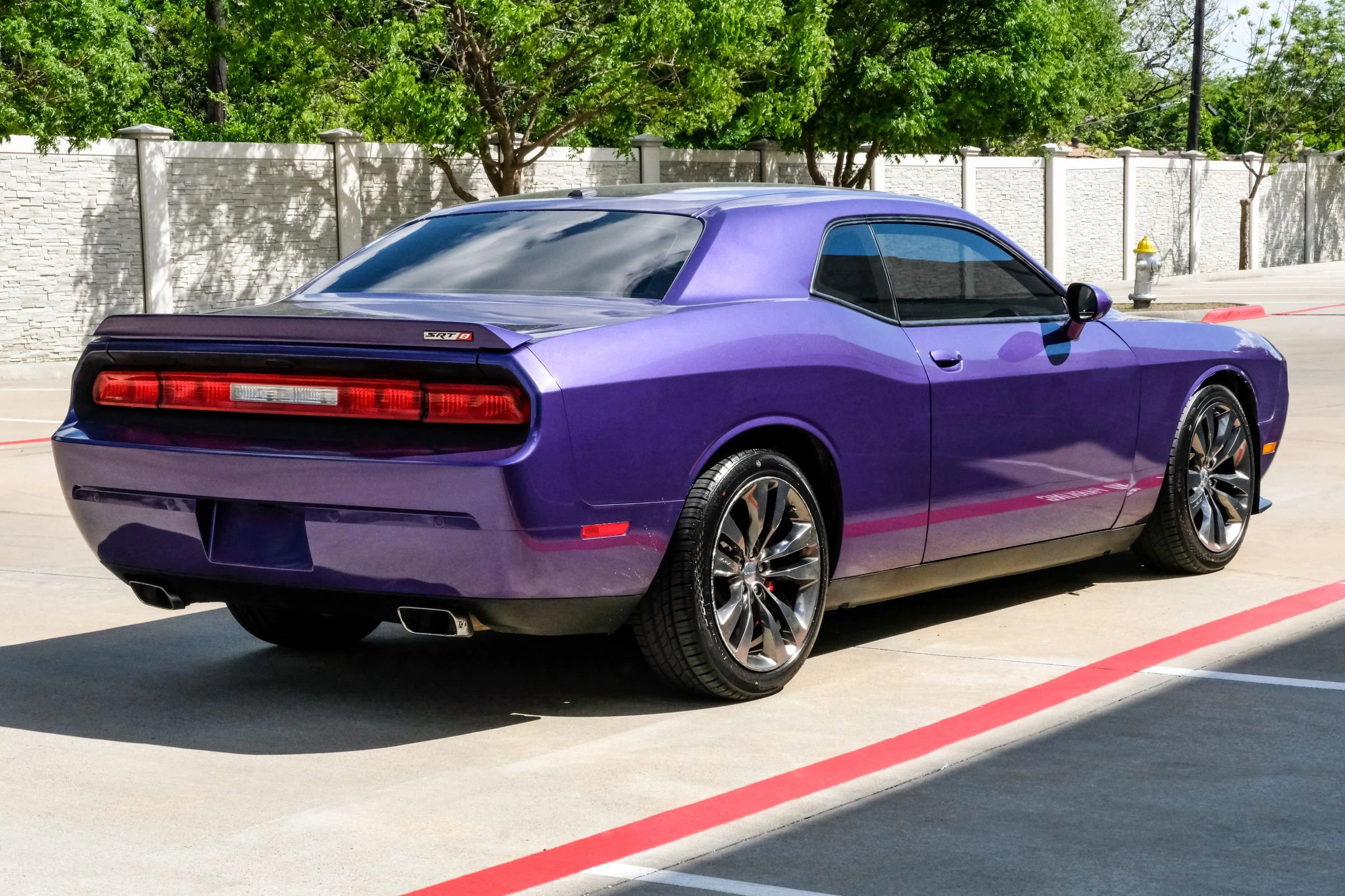 Used 2013 Dodge Challenger SRT8 w/ Harman Kardon Audio Group RWD image 6