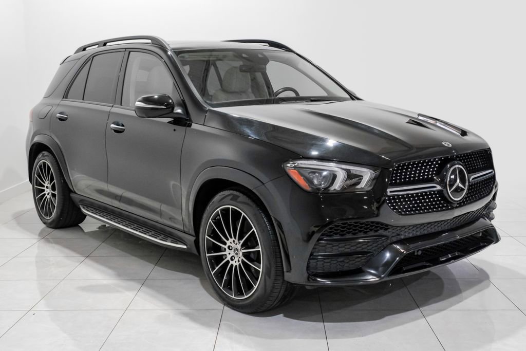 Used 2022 Mercedes-Benz GLE 580 4MATIC image 3