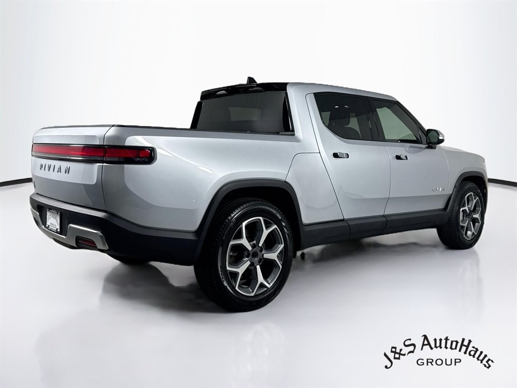 Used 2023 Rivian R1T Adventure Dual AWD/4WD image 7
