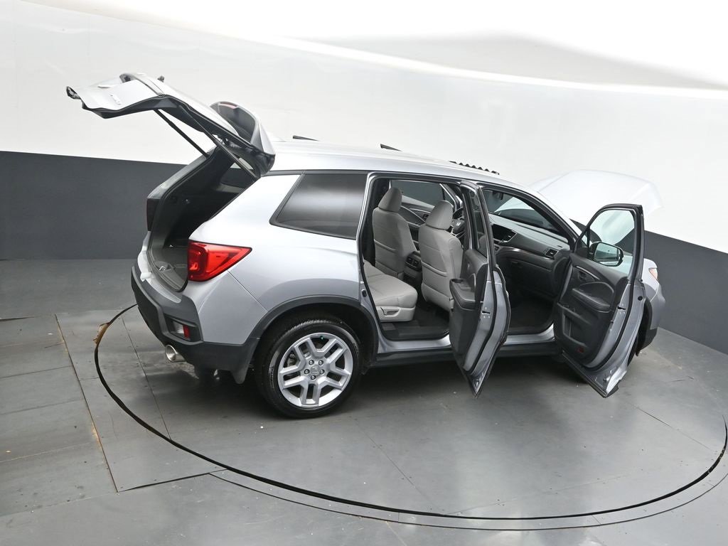 Used 2025 Honda Passport EX-L image 51