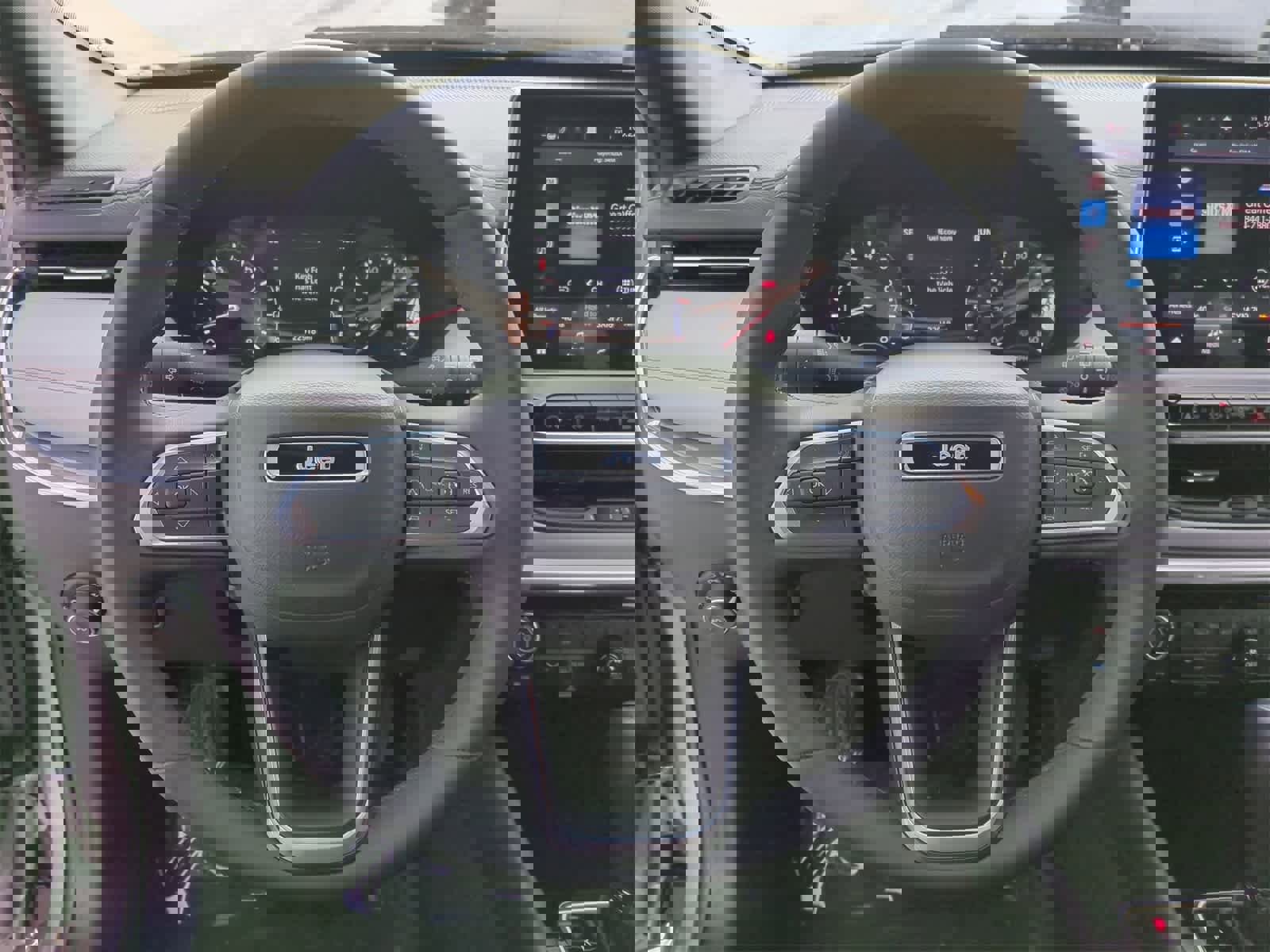 Used 2023 Jeep Compass Limited image 22