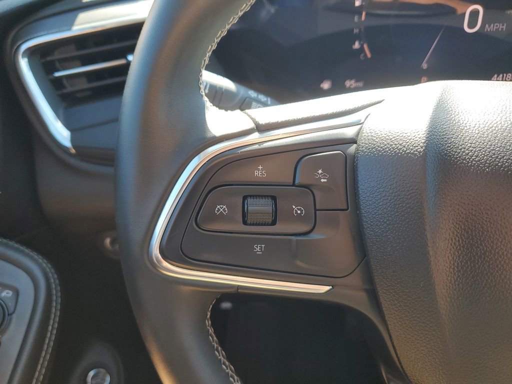 Used 2025 Buick Encore GX Preferred FWD image 19