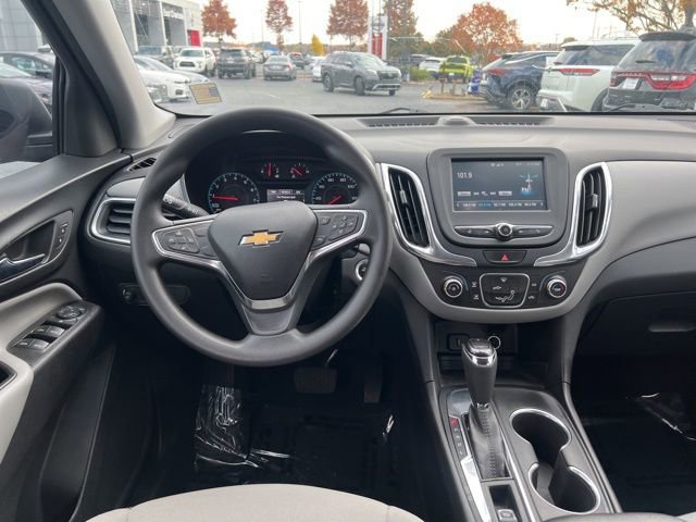 Used 2018 Chevrolet Equinox LS image 14