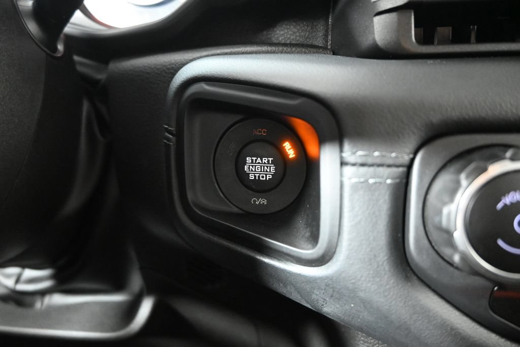 Used 2024 Jeep Wrangler Unlimited Rubicon w/ Dual Top Group AWD/4WD image 34
