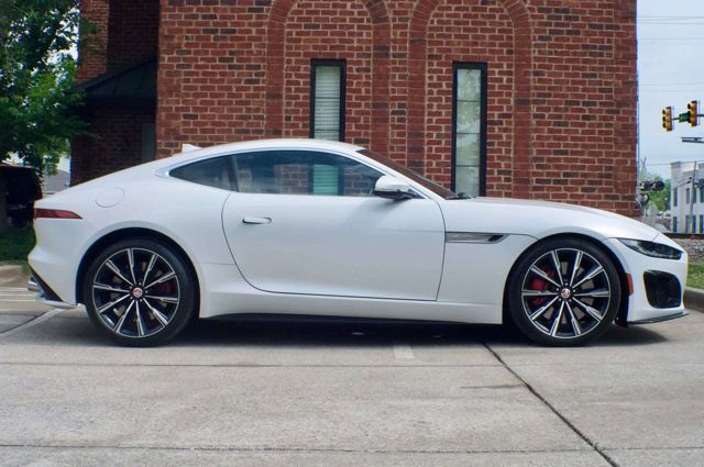 Used 2021 Jaguar F-TYPE R AWD/4WD image 4