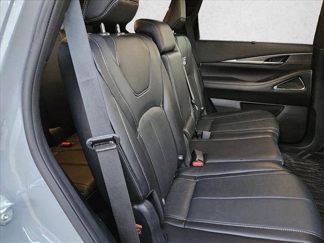 Used 2025 INFINITI QX60 Luxe w/ Black Edition image 22