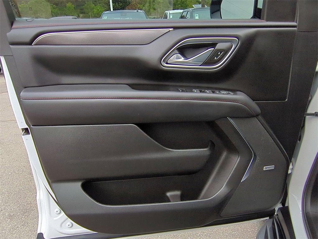 Certified 2023 Chevrolet Tahoe RST image 18