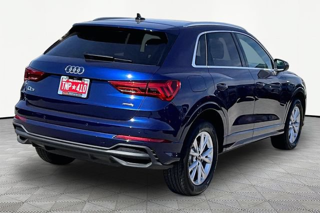Used 2025 Audi Q3 2.0T Premium w/ Convenience Package AWD/4WD image 2