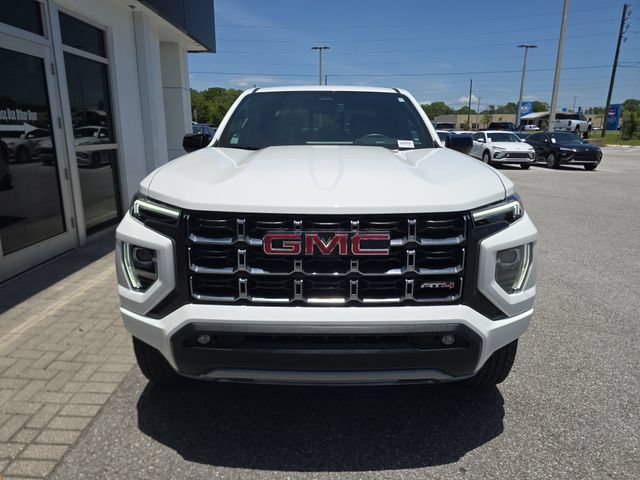 Certified 2026 GMC Canyon AT4 w/ AT4 Premium Package AWD/4WD image 2
